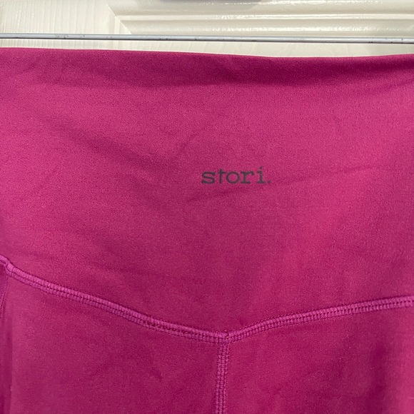 Stori Women's Icon Tight High Waist Athletic Leggings - Picture 3 of 5